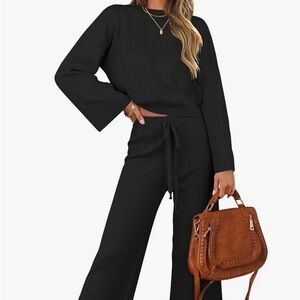 Women's black lounge set